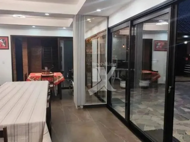Imagem 3: Casa com 5 Dormitórios( Sendo Que 2 São Suítes) para Alugar, 279 M² por R
