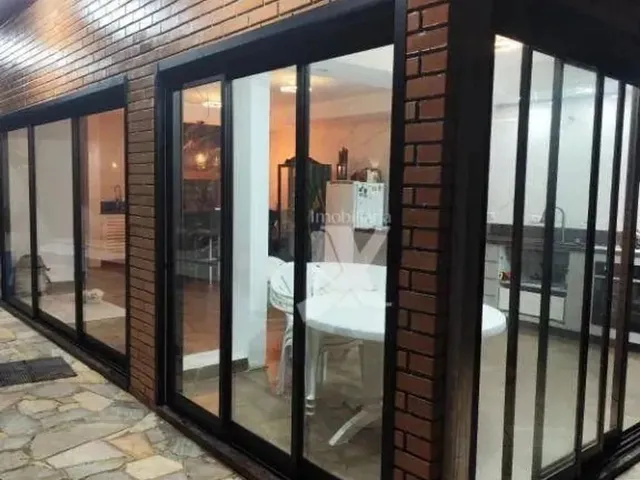 Imagem 2: Casa com 5 Dormitórios( Sendo Que 2 São Suítes) para Alugar, 279 M² por R