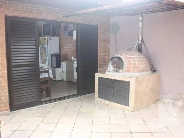 Imagem 14: Casa com 5 Dormitórios( Sendo Que 2 São Suítes) para Alugar, 279 M² por R