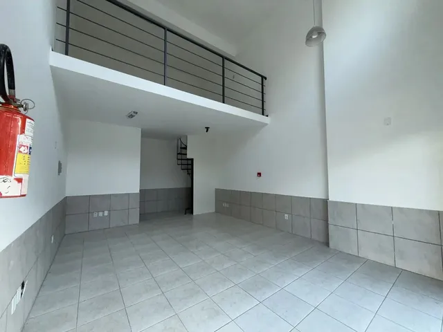 Imagem 3: Sala Térrea Comercial Residencial Torres de Prata para Alugar - Centro Criciúma