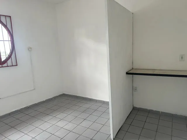 Imagem 7: Alugo Apartamento para Moradia/Escritório no Centro, 3 Quartos e 1 Banheiro