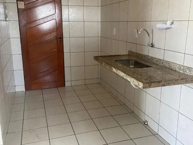Imagem 5: Apartamento com 3Qts em Prédio com Elevador Proximo das 3 Ruas