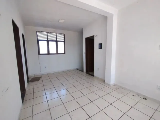 Imagem 3: Imóvel para Aluguel com 80 Metros Quadrados com 2 Quartos em Bessa - João Pessoa - Pb