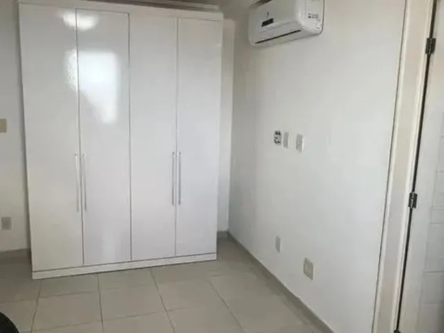 Imagem 11: Valor de Super Oportunidade! Cobertura 500M2 Mobiliada para Venda Ou Aluguel - Manaira - J