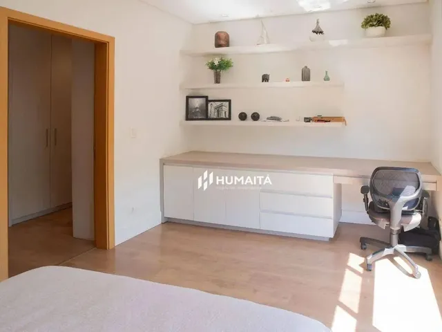 Imagem 2: Sobrado com 3 Dormitórios À Venda, 261 M² por R$ 3.350.000,00 - Vivendas do Arvoredo
