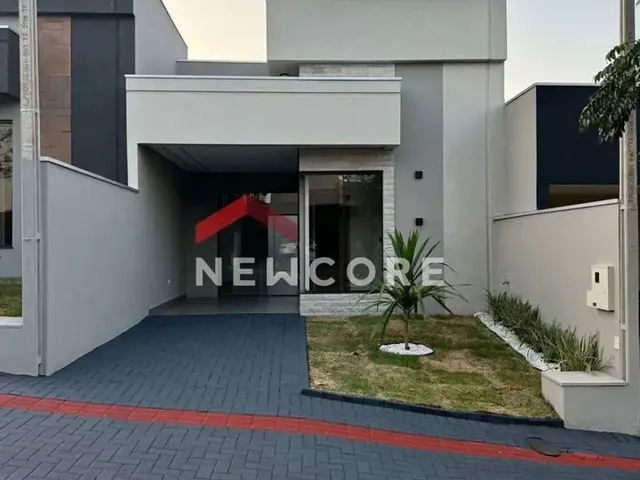 Imagem: Casa de Condomínio em Rua Oceano Pacífico