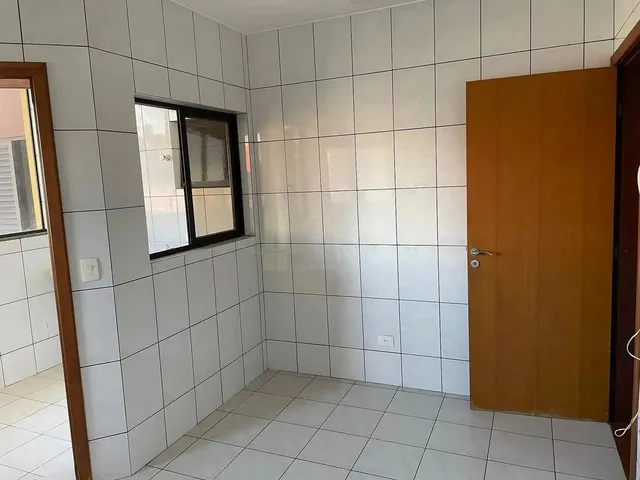 Imagem 3: Apartamento À Venda 2 Quartos Edifício Antares, Centro, Apucarana, Pr