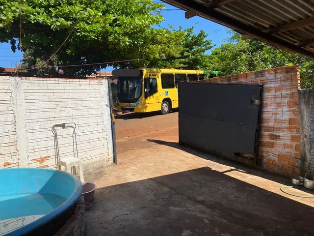 Imagem 1: Vendo Casa Região Leste de Londrina Interlagos