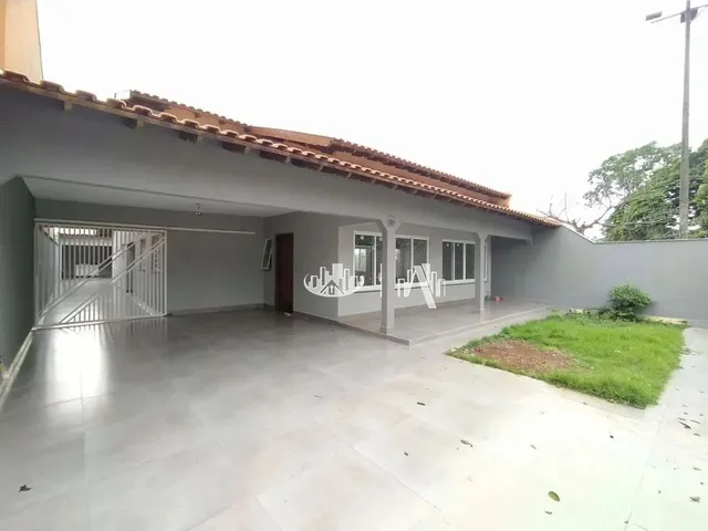 Imagem: Casa com 3 Quartos À Venda, 225 M² por
