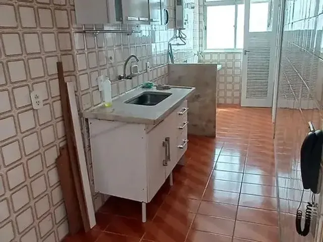 Imagem 2: 2 Quartos com Varanda em Ótimo Prédio