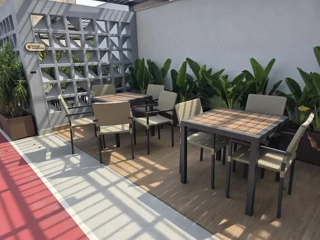 Imagem 15: Apartamento para Locação em Nova Iguaçu, Centro, 3 Dormitórios, 1 Suíte, 2