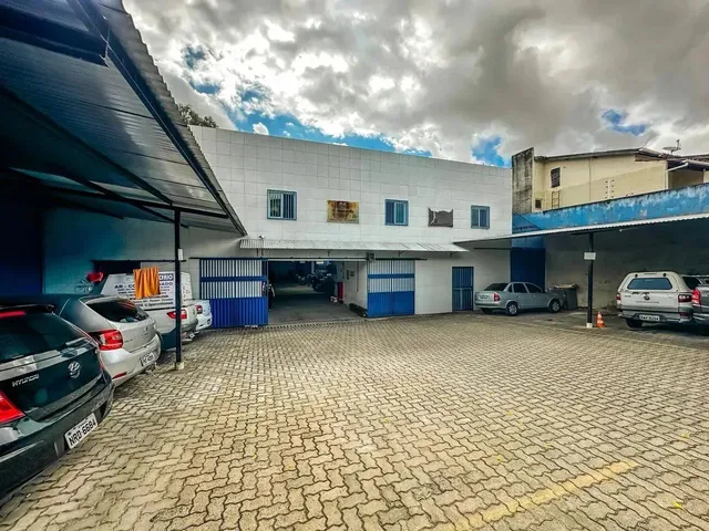 Imagem 13: Imóvel Comercial Galpão a Venda com 1000 Metros Quadrados com 16 Quartos em Passaré