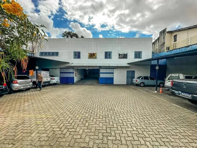 Imagem 6: Imóvel Comercial Galpão a Venda com 1000 Metros Quadrados com 16 Quartos em Passaré