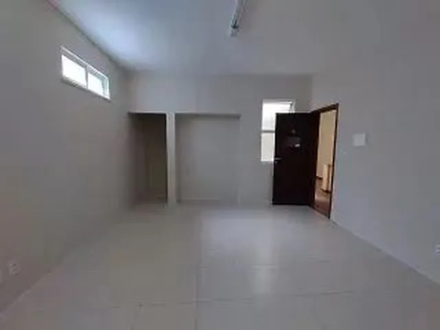 Imagem 8: Prédio Comercial com 438M², Pronto para Montar Seu Negócios! São 03 Pavimentos, 08