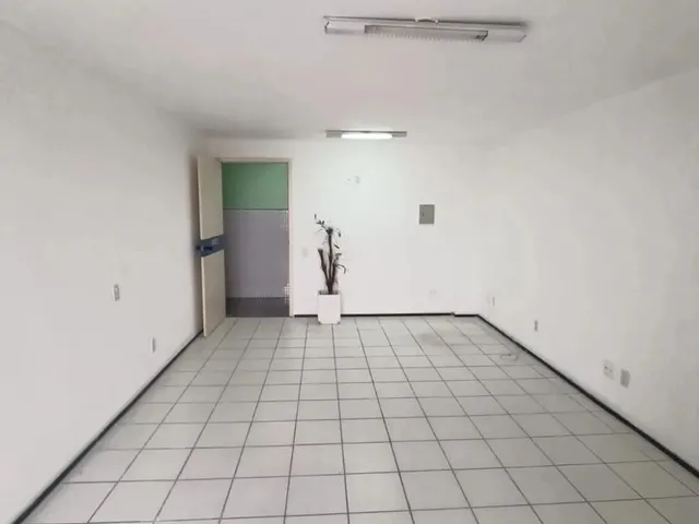 Imagem 10: Sala para Aluguel no Centro Médico em Fátima