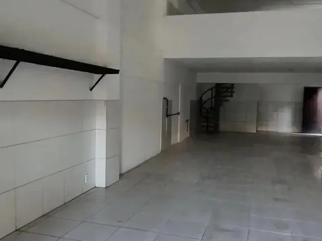 Imagem 9: Imóvel para Aluguel Possui 190 Metros Quadrados com 7 Quartos em Tauape - Fortaleza - Ce