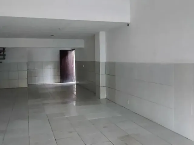 Imagem 5: Imóvel para Aluguel Possui 190 Metros Quadrados com 7 Quartos em Tauape - Fortaleza - Ce
