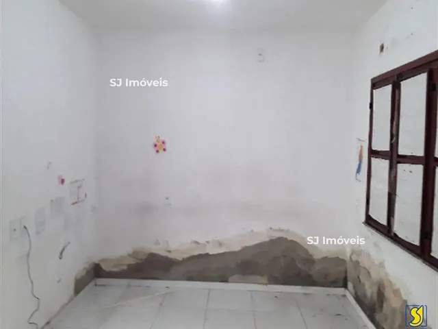 Imagem 6: Imóvel Comercial com 7 Salas e 6 Banheiros Próximo À Unifor