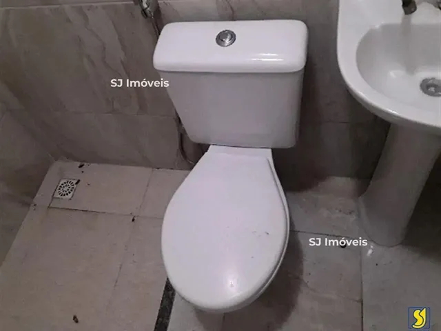 Imagem 14: Imóvel Comercial com 7 Salas e 6 Banheiros Próximo À Unifor
