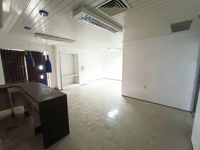 Imagem 4: Prédio Comercial