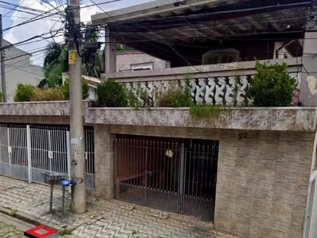 Imagem: O terreno possui 324m² de Área e está localizado em Vila