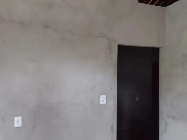 Imagem 9: Vende-Se Um Terreno com a Casa Pronta para Morar