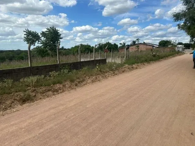 Imagem: 2 Tarefas de Terra em Santanópolis