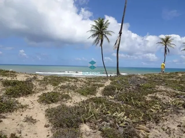 Imagem: Terreno Frente Mar À Venda no Conde - 3.000M²