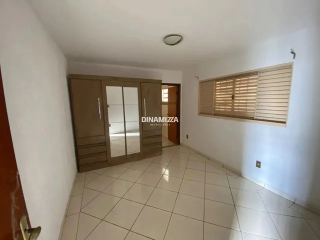 Imagem 5: Casa com 3 Quartos, 2 Suítes no Bairro Beija Flor 2