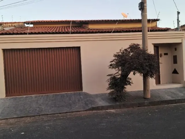 Imagem: Alugo Casa Planalto