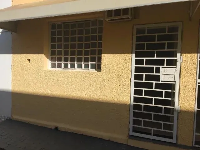 Imagem: Aluga-Se Uma Suite no Centro Ou Sala Comercial
