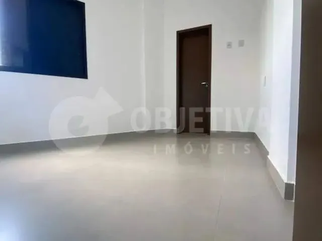 Imagem 12: Apartamento para Aluguel, 2 Quartos, 1 Suíte, 2 Vagas, Daniel Fonseca - Uberlandia/Mg