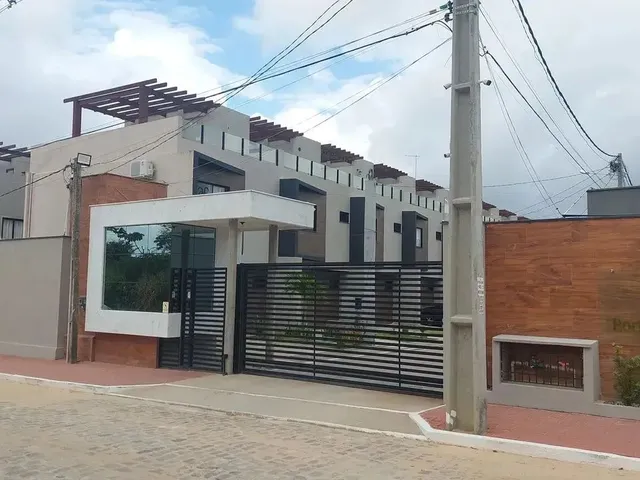 Imagem: Casas Triplex em Parnamirim - 3/4 Duas Suítes