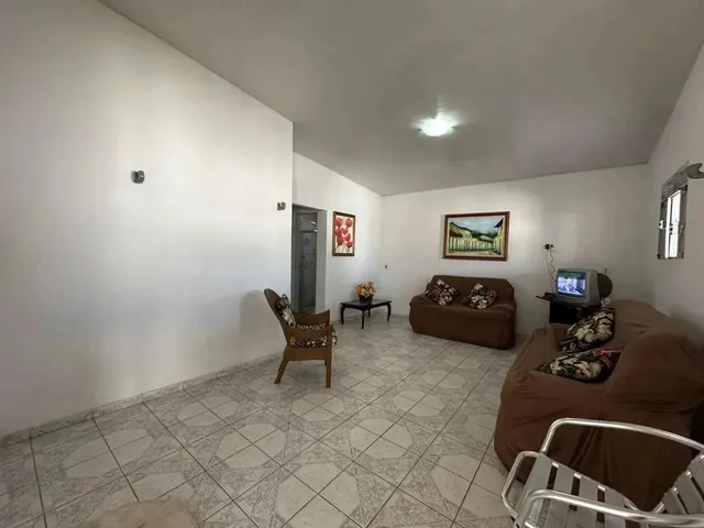 Imagem 2: Casa de Praia Mobiliada em Búzios 3 Quartos (1 Suíte) | Piscina