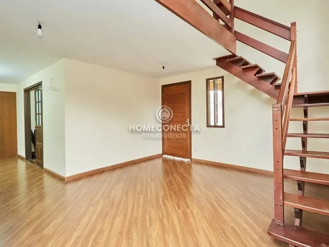 Imagem 16: Casa Ampla | 4 Quartos | 1 Suíte | 6 Vagas | Abranches