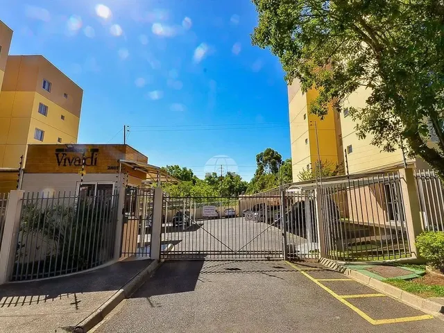 Imagem 1: Imóvel para Venda Possui 256 Metros Quadrados com 2 Quartos em Barreirinha - Curitiba