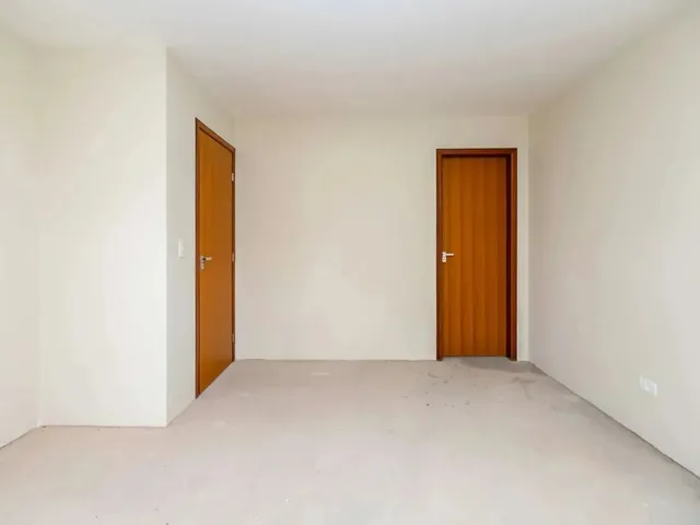Imagem 9: Sobrado À Venda com 3 Quartos no Abranches em Curitiba
