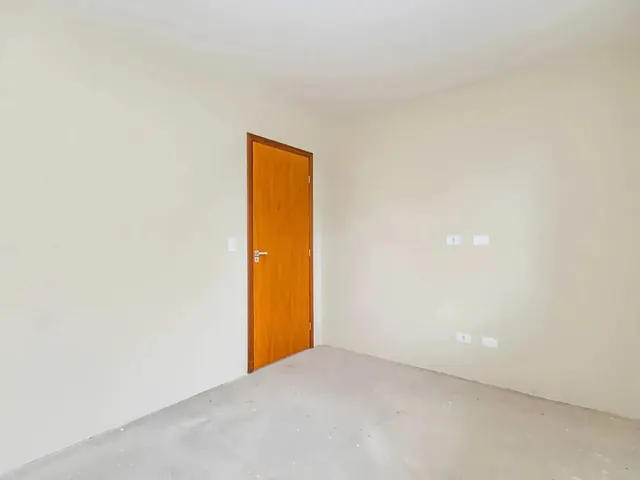 Imagem 13: Sobrado À Venda com 3 Quartos no Abranches em Curitiba