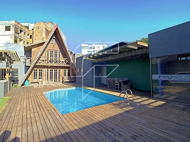 Imagem 6: Imóvel para Venda com 250 Metros Quadrados com 5 Quartos em Enseada Azul - Guarapari - Es