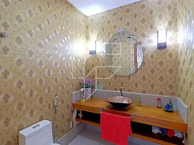Imagem 3: Imóvel para Venda com 2100 Metros Quadrados com 4 Quartos em Buenos Aires - Guarapari