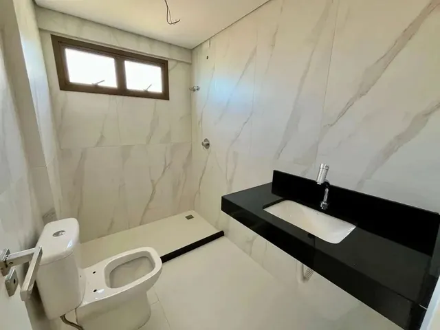 Imagem 7: Residencial Peracanga com 3 Quartos Sendo 3 Suítes na Enseada Azul em Guarapari