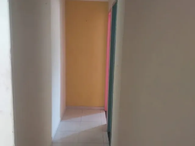 Imagem 2: Imóvel 2 Casas, 2 Lojas e 3 Kitnet