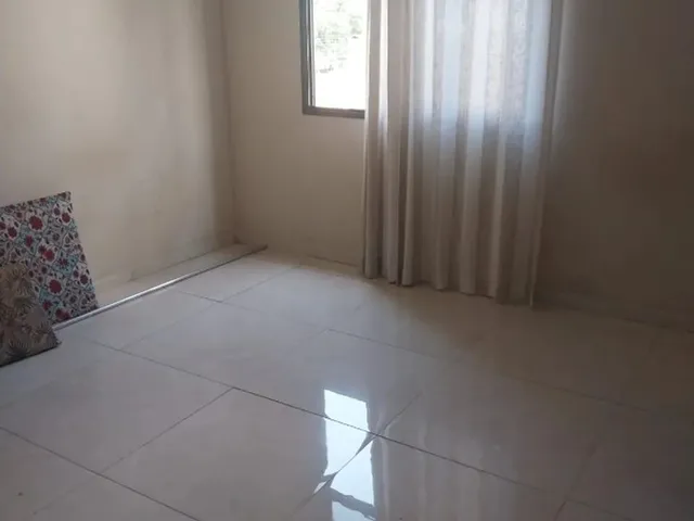 Imagem 5: Imóvel 2 Casas, 2 Lojas e 3 Kitnet