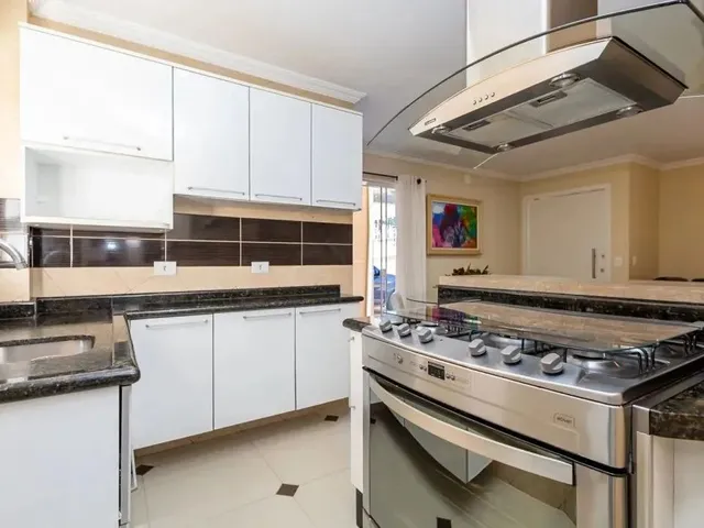 Imagem 8: Sobrado Triplex Mobiliado com 3 Quartos e 4 Banheiros - 149M2 - Barreirinha
