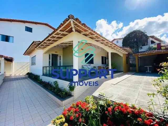 Imagem: Casa com 5 Quartos À Venda na Praia do