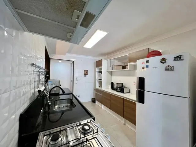 Imagem 14: Werllen Baptista com 2 Quartos Sendo 1 Suíte no Centro de Guarapari-Es