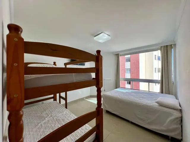 Imagem 2: Werllen Baptista com 2 Quartos Sendo 1 Suíte no Centro de Guarapari-Es