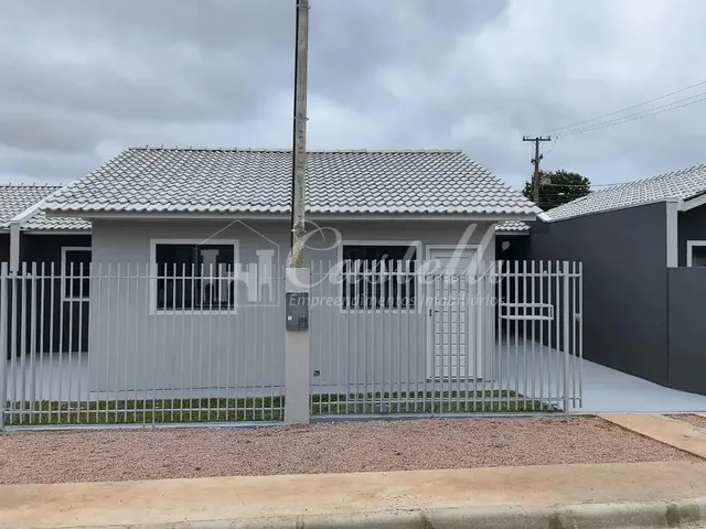 Imagem: Casa para À Venda, no Bairro Uvaranas