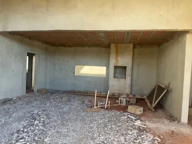 Imagem 2: Imóvel para Venda Possui 250 Metros Quadrados com 3 Quartos em Uvaranas - Ponta Grossa
