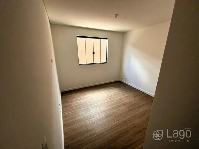Imagem 8: Casa Uvaranas Casa com 3 dormitórios